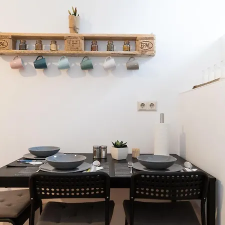 Cozy & Quiet Close To Hauptbahnhof *