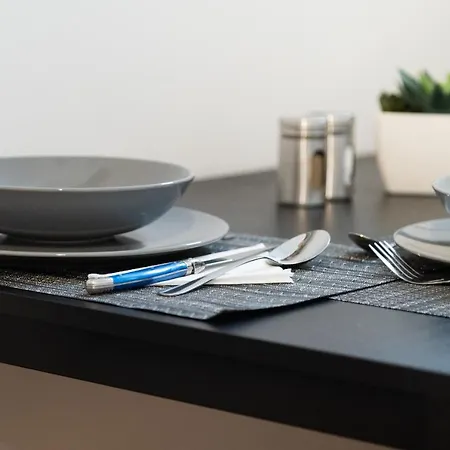 Cozy & Quiet Close To Hauptbahnhof Appartement Graz