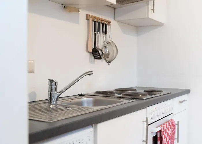 Cozy & Quiet Close To Hauptbahnhof Appartement